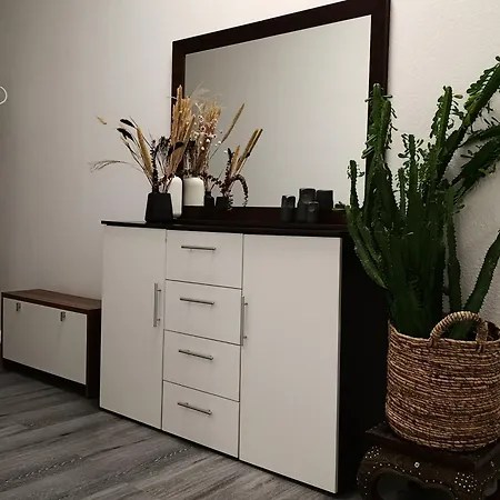 Lumara Modern Temporary Living Apartamento *